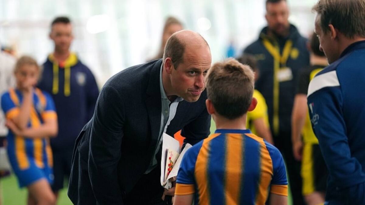 Príncipe William tuvo una animada conversación con el seleccionador de fútbol inglés