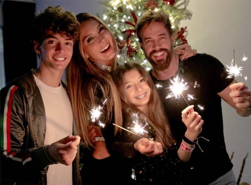 William Levy y Elizabeth Gutiérrez celebran importante momento con su hijo Christopher - Créditos: Instagram