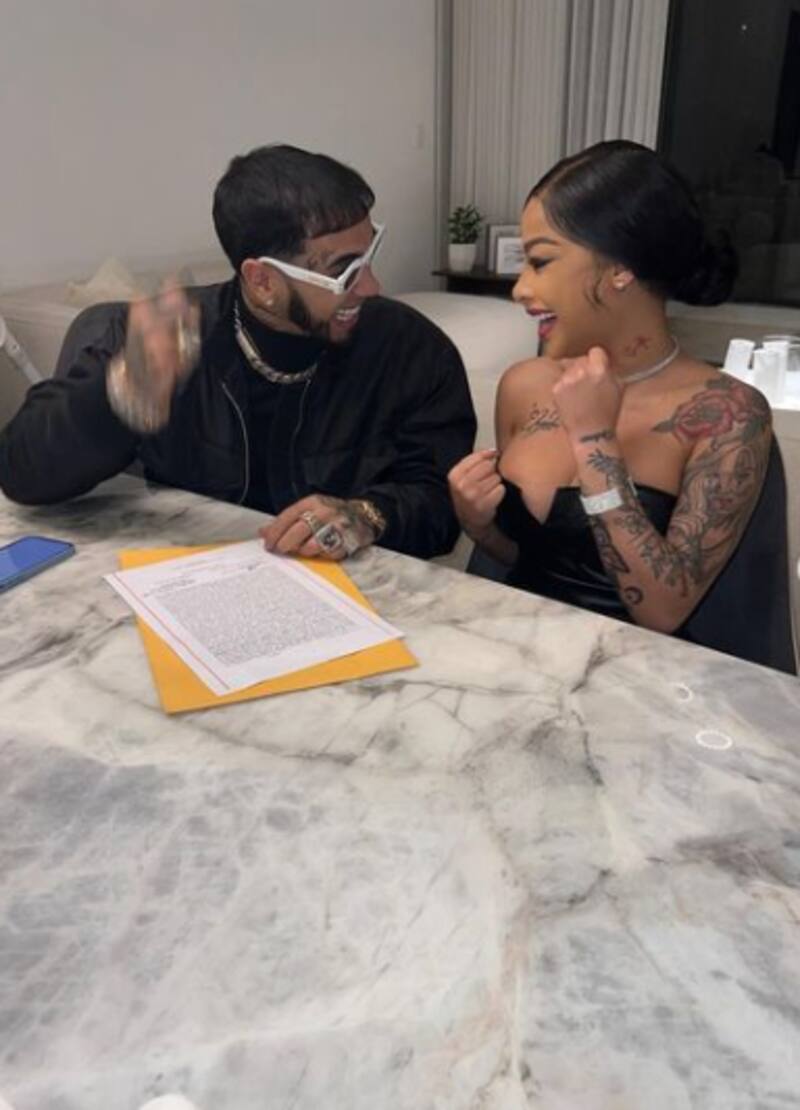 Yailin presume espectacular regalo de Anuel - Créditos: Instagram