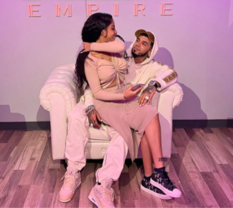 Yailin y Anuel no terminaron, están de viaje - Créditos: Facebook