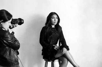 Dior, Prada y Louis Vuitton, entre las marcas de lujo que han vestido a Yalitza Aparicio