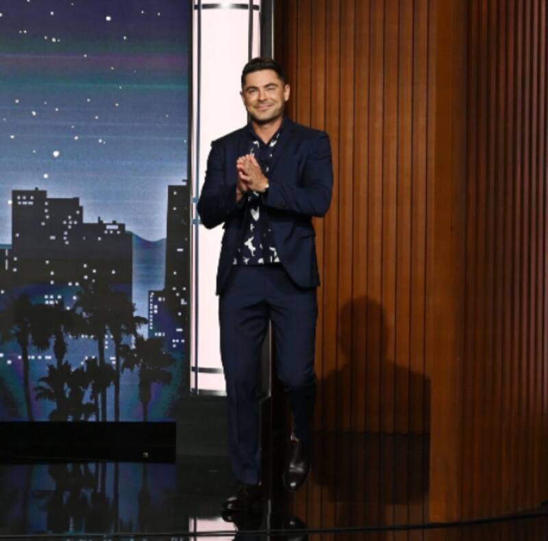 Zac Efron tuvo su perfil de Tinder - Créditos: TWITTER